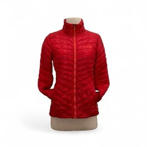 The North Face Women's Red ThermoBall Trekker Puffer Packable Jacket Size Small